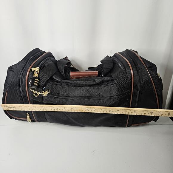 NWT Vtg LARK Travel Duffle Bag Carry On Suitcase Luggage Soft Black 20” Lock&K - Picture 6 of 13